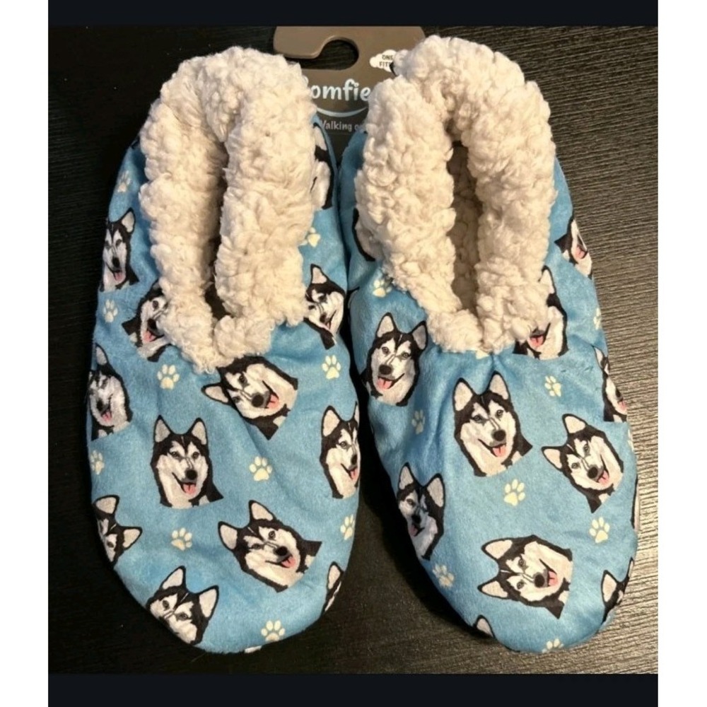 Comfies Siberian Husky Dog Slippers One Size‎ Fits Most Sherpa Lined New